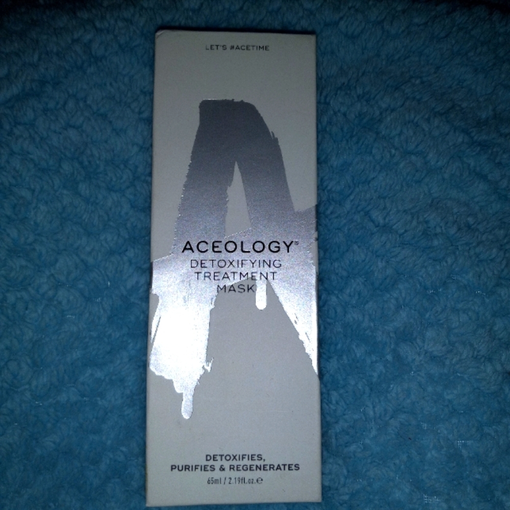 Aceology Detoxifying Treatment Mask-65 ml/ 2.19 FL oz